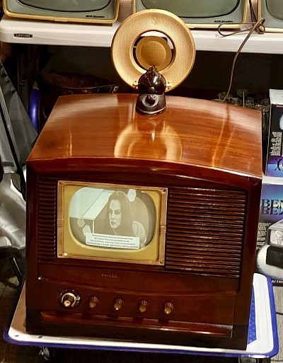 1948 Philco Antique TV model 48-1001